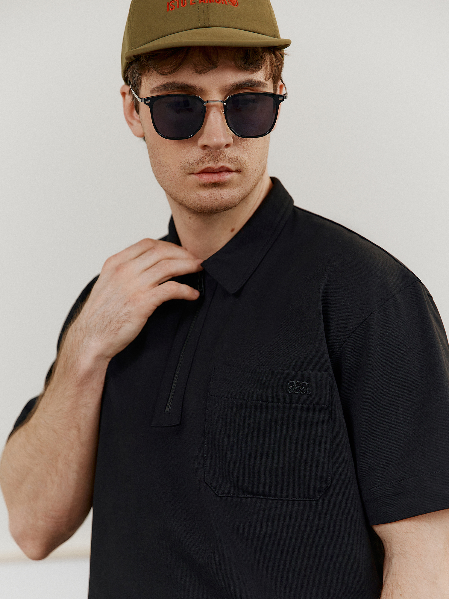 Men's premium cotton black t-shirt