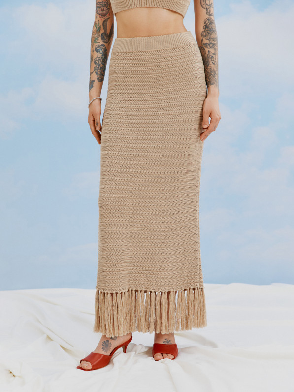 Knitted skirt with fringe, beige