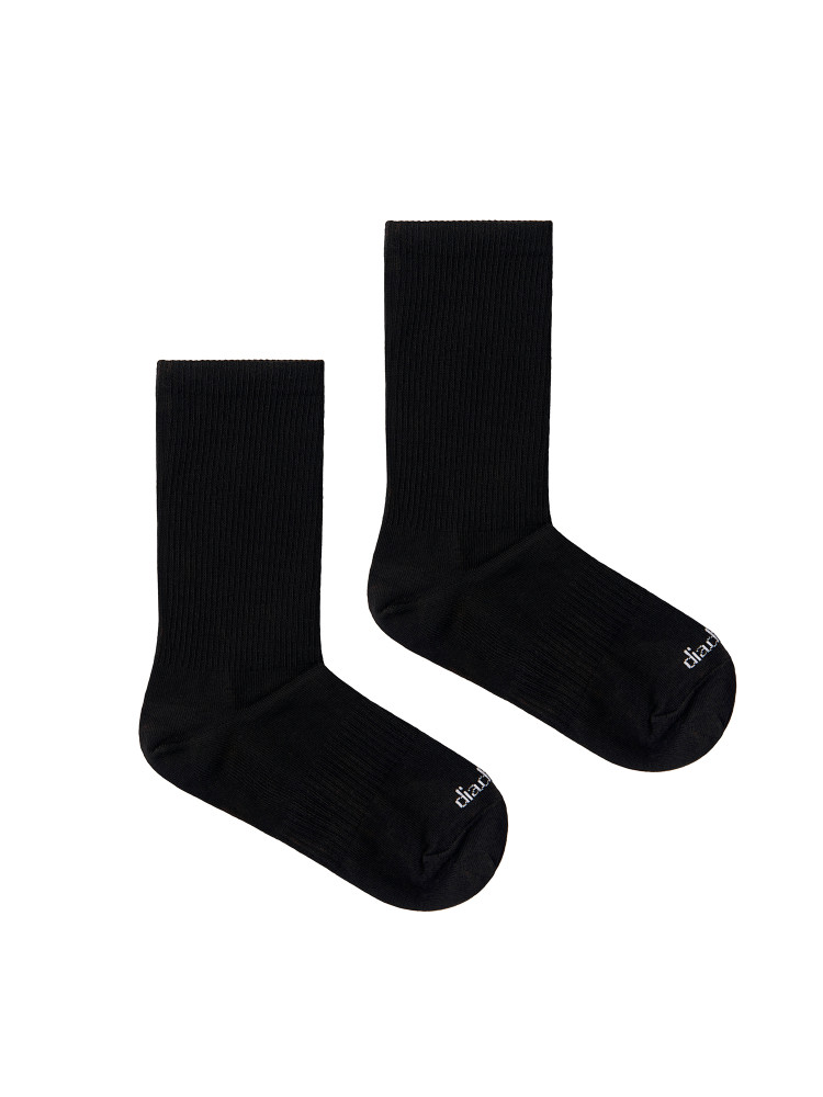 Black high ribbed socks