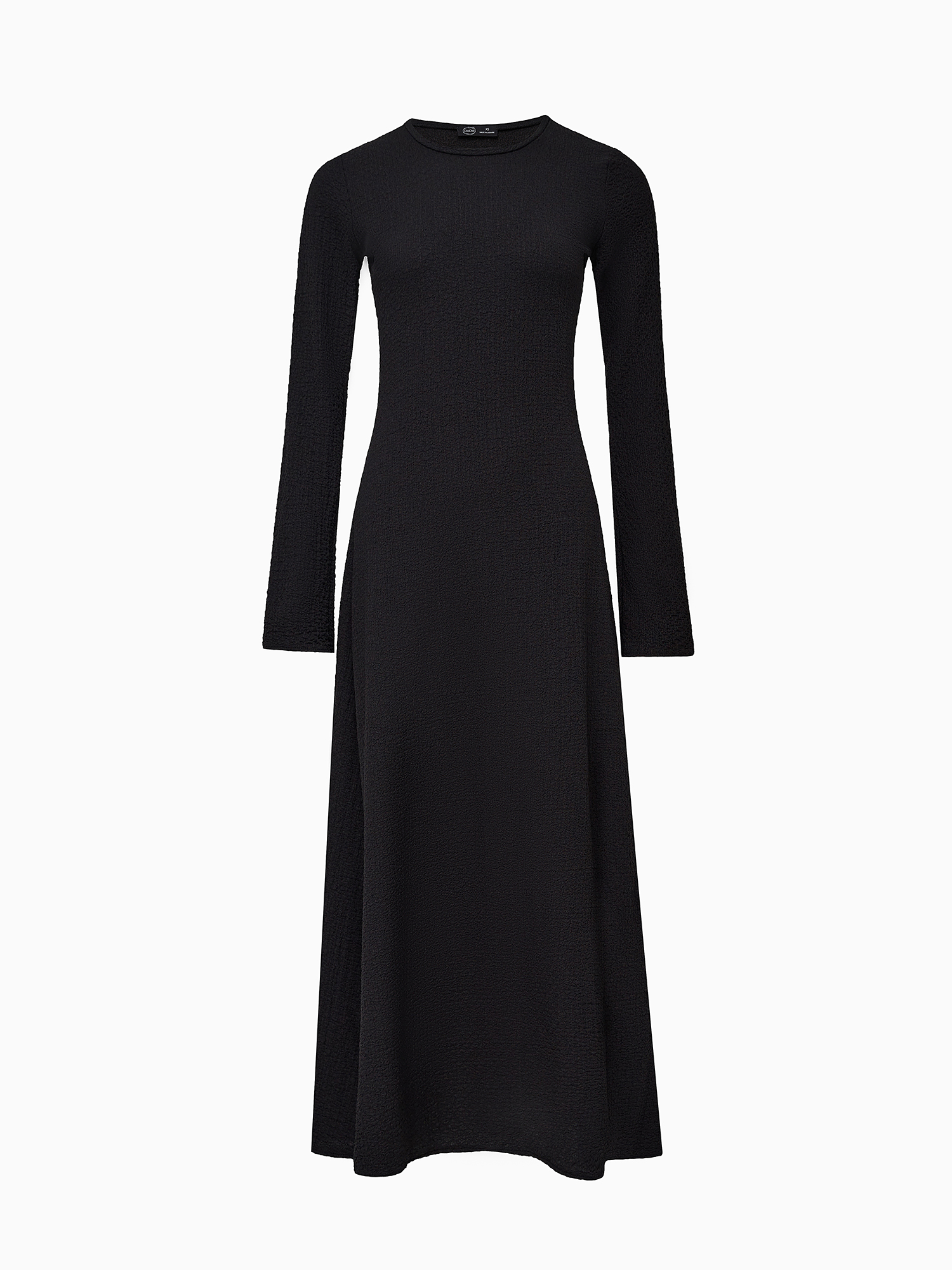 Maxi dress made of gathered fabric, black