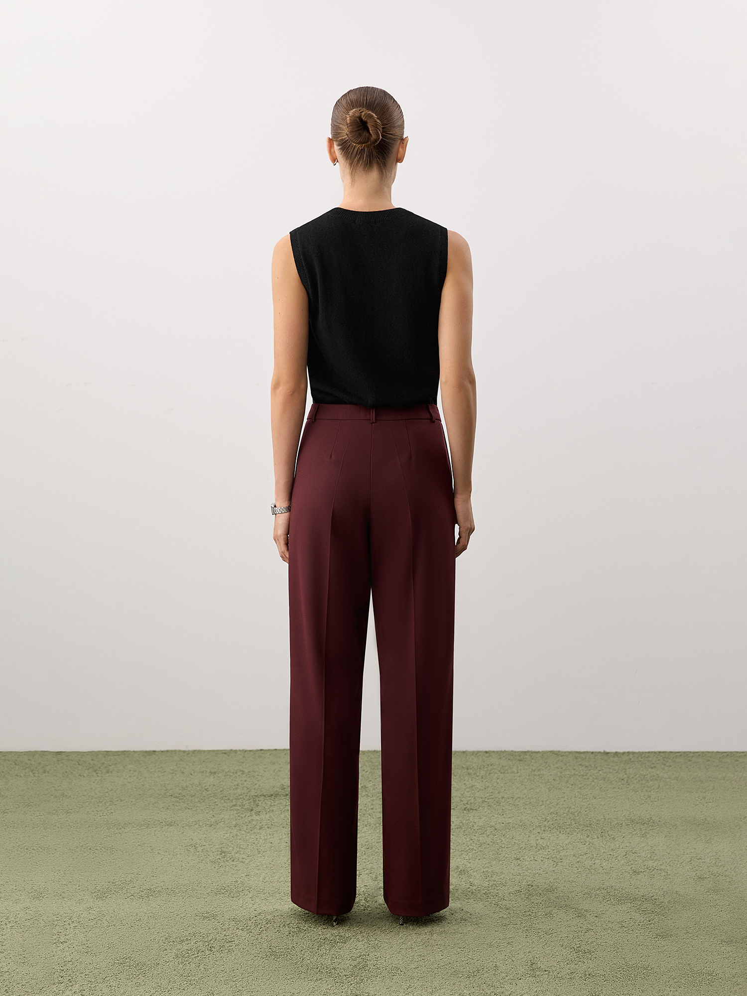 Classic-fit trousers, burgundy