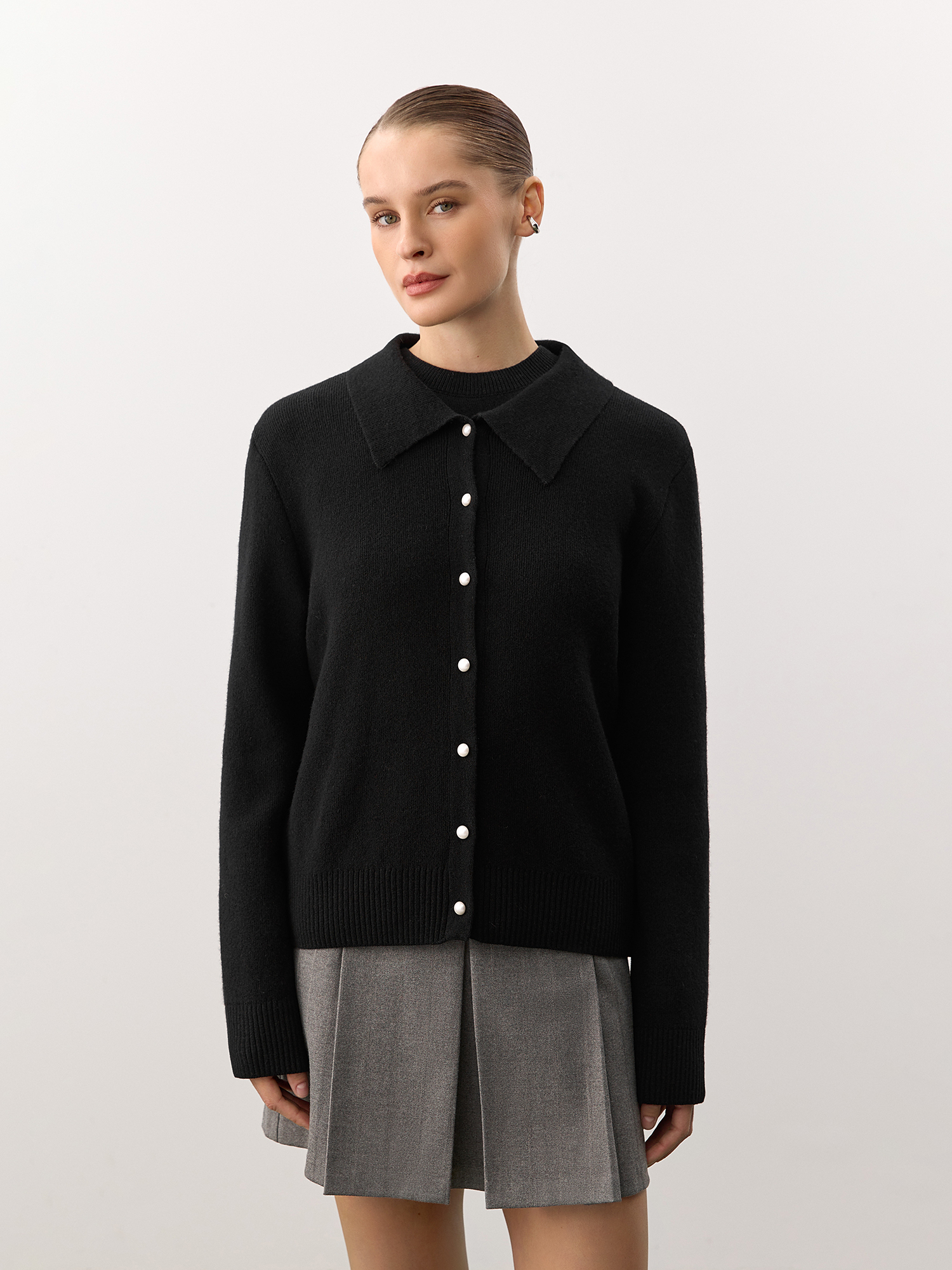 Wool cardigan, black
