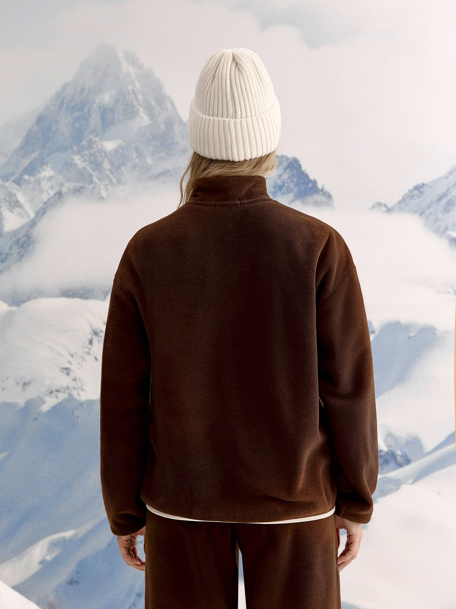 Knitted wool hat, milky