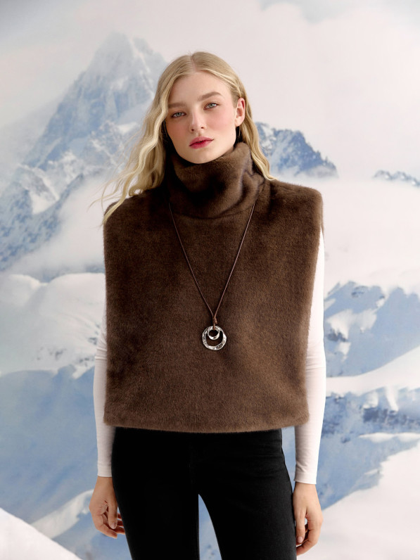 Faux fur sleeve, brown