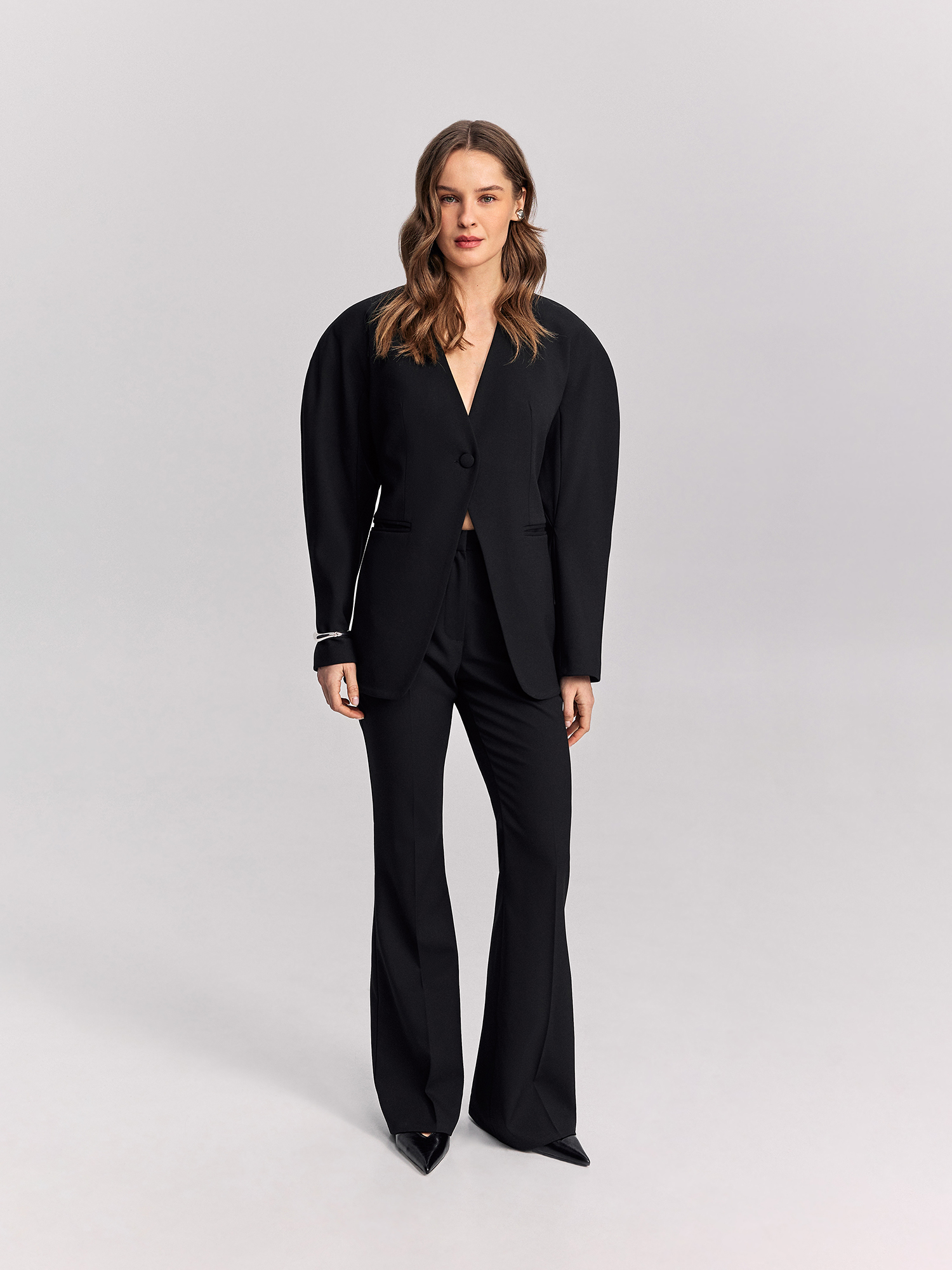 Jacket with voluminous sleeves, black