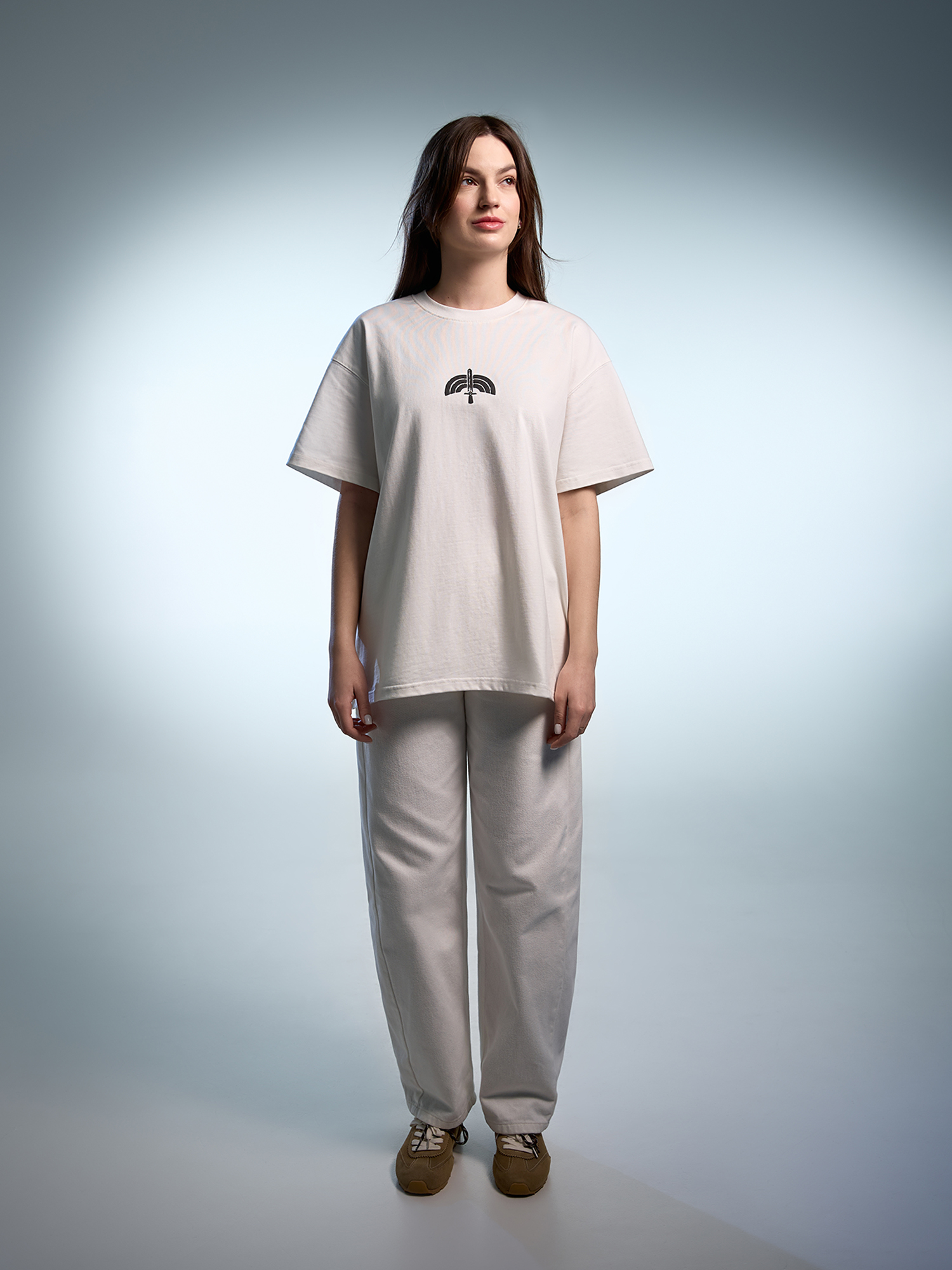 Unisex T-shirt "Pravda", milky