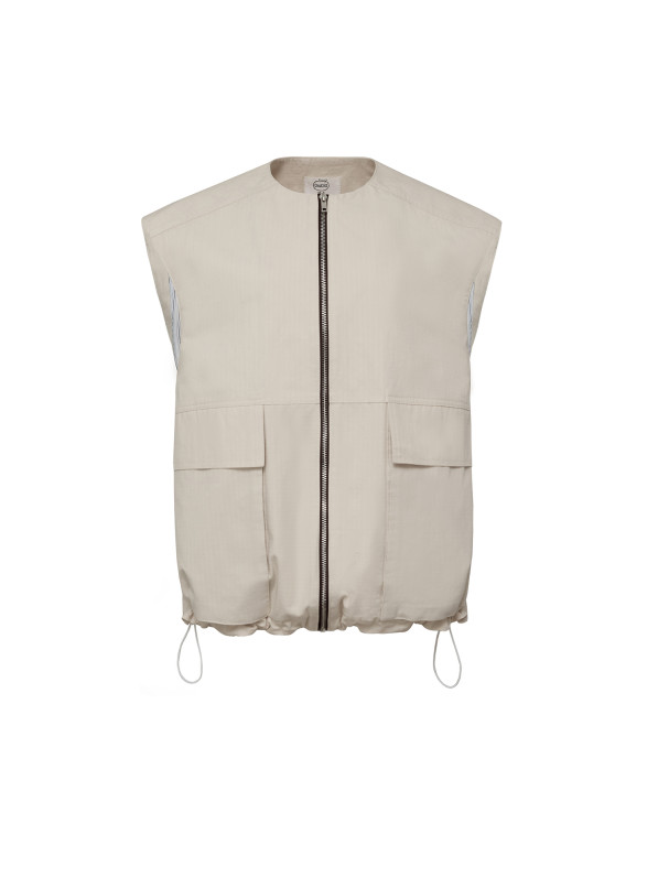 Sleeveless top with voluminous pockets, light beige