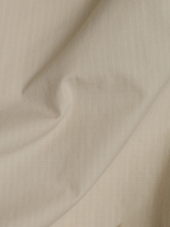 Sleeveless top with voluminous pockets, light beige