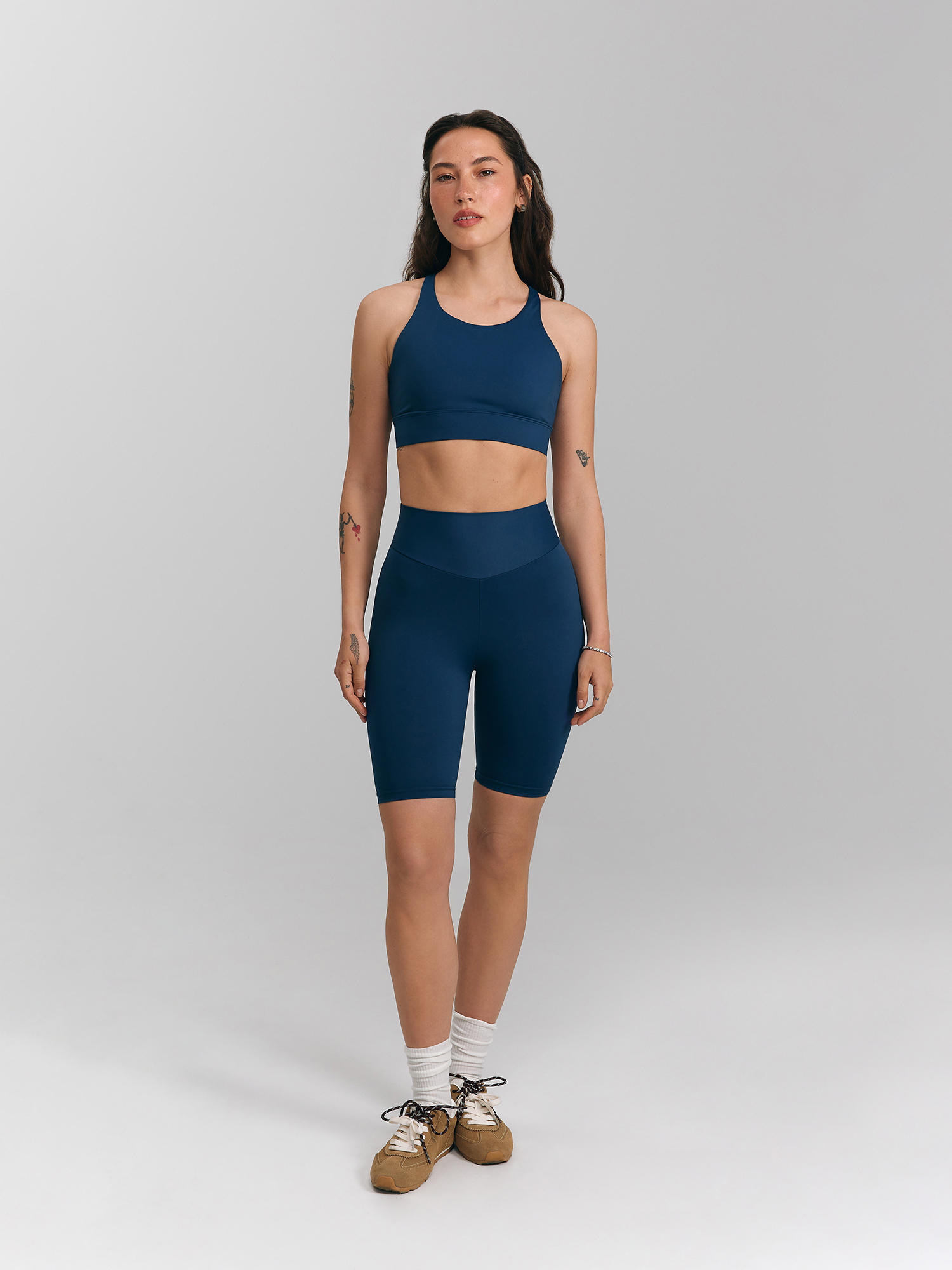 Top, dark blue