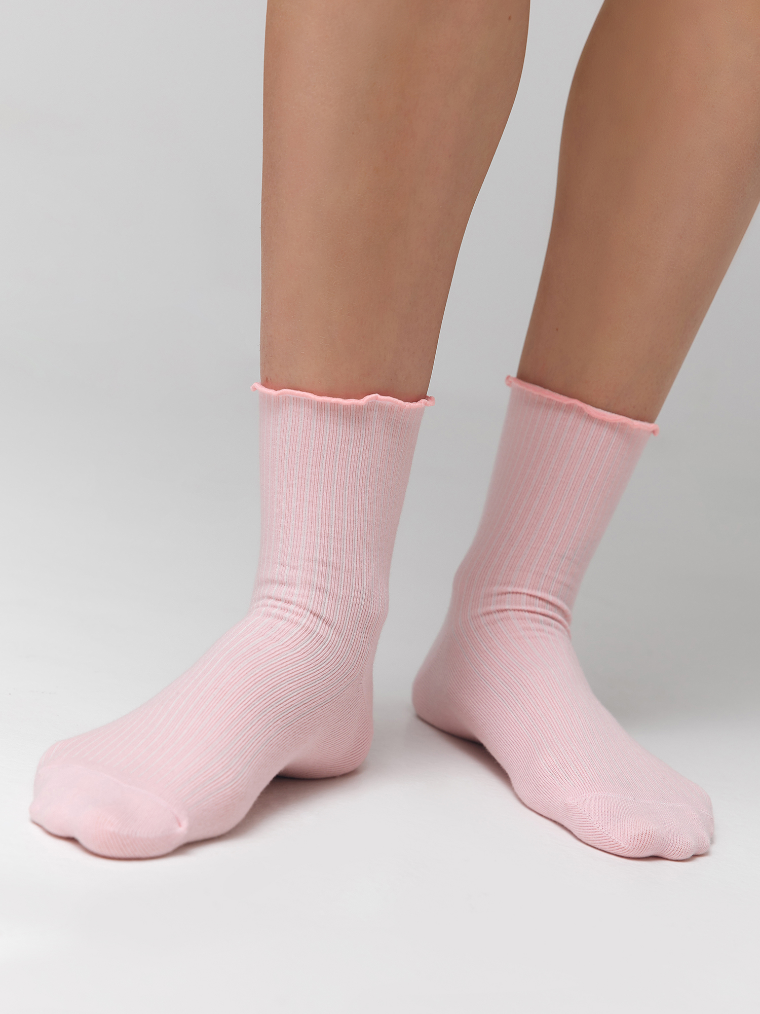 Ruffled socks, light pink