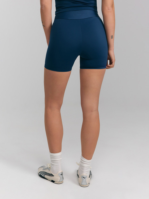 Shortened bicycle shorts, blue