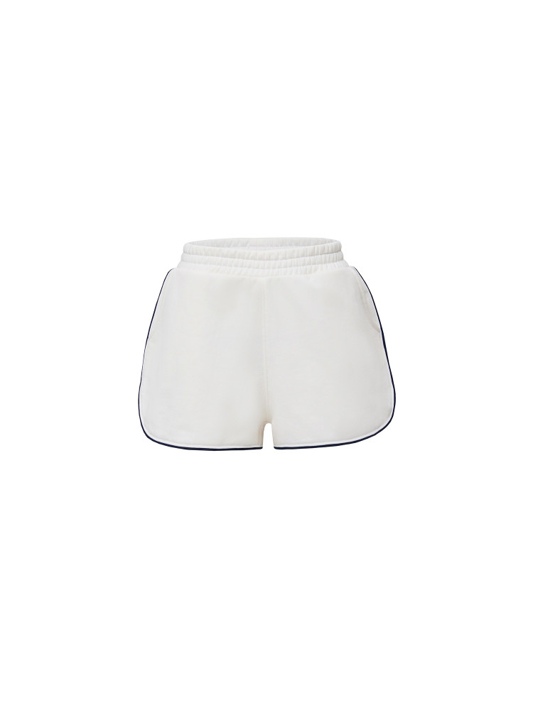 Shorts with accent piping, knitted, milky