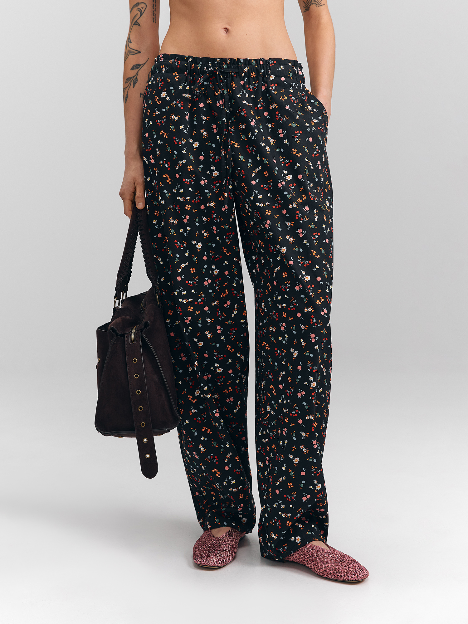 Floral cotton pants, black
