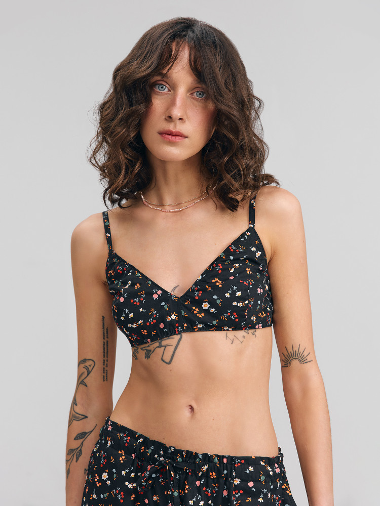 Floral cotton top, black