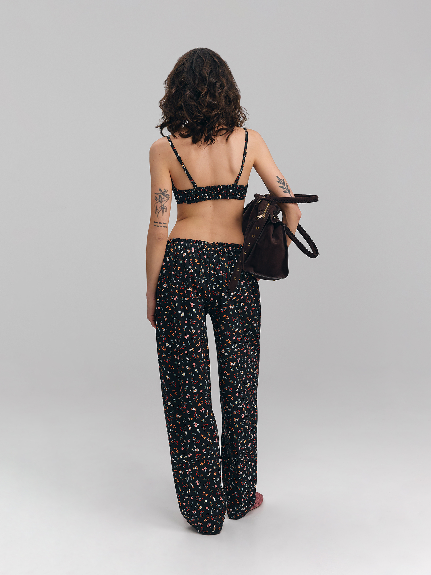 Floral cotton pants, black