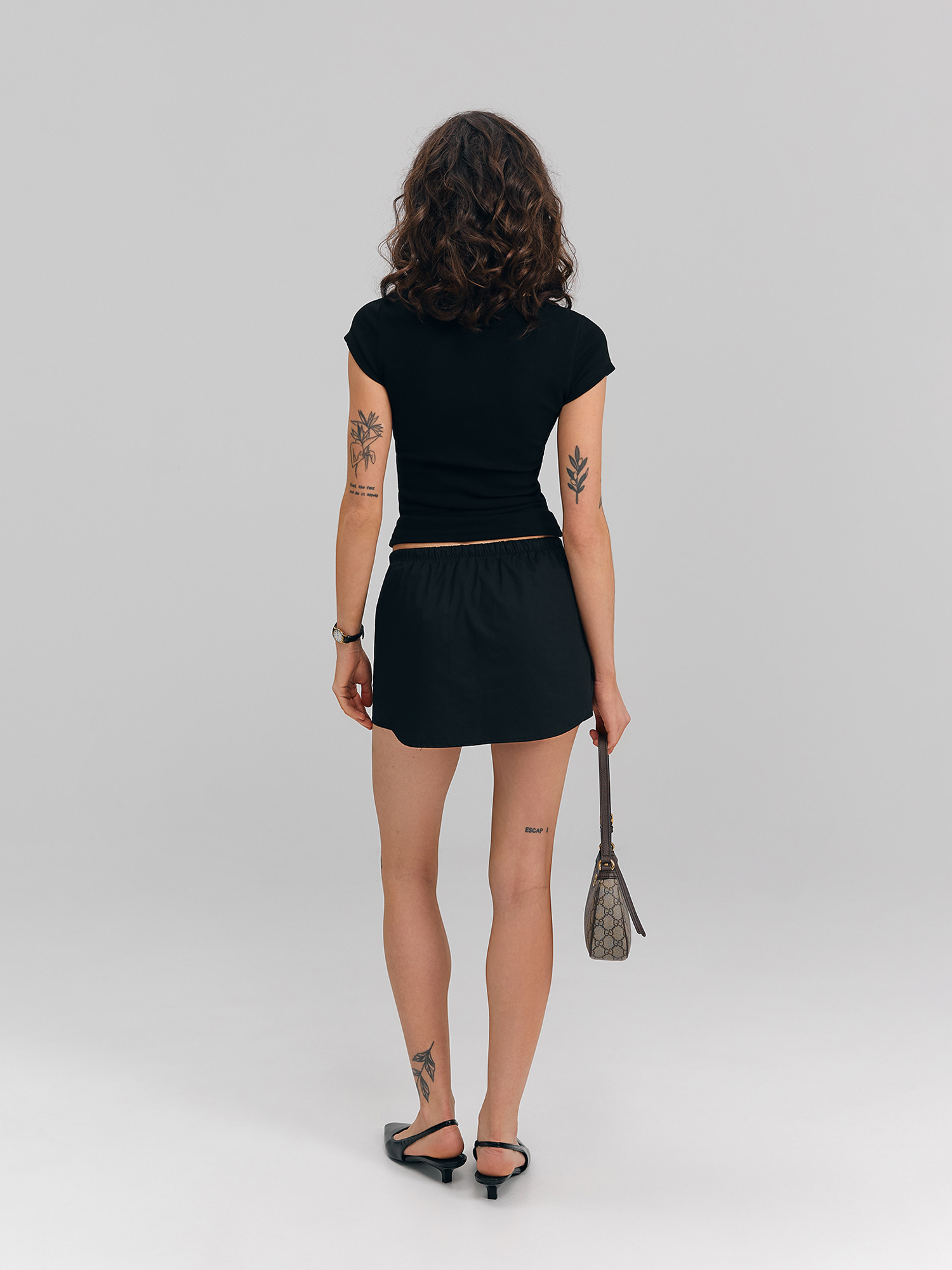 Cotton short skirt, black